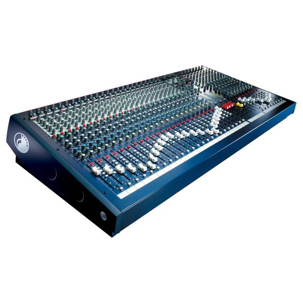 Soundcraft LX7ii 32 - 32-Channel 7-Bus Analog Mixing Console with